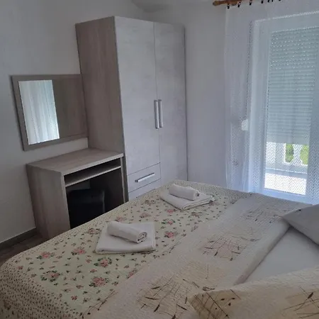 Ljubica & Ante Paparic Apartmán