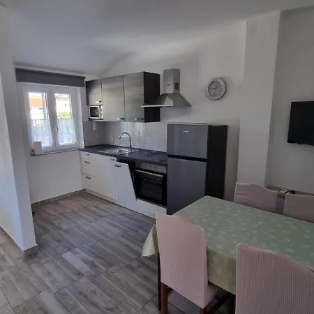 Ljubica & Ante Paparic Lopar